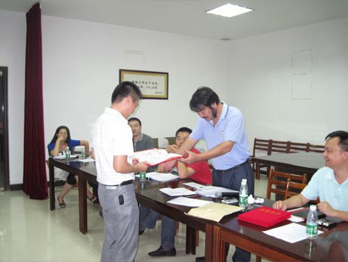 將軍陶瓷:銷售報告會議圓滿結束
(圖4) 將軍陶瓷:銷售報告會議圓滿結束
(圖4)