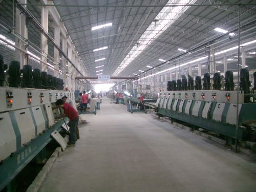 將軍二廠新窯首批產品優等品率達98%
(圖2) 將軍二廠新窯首批產品優等品率達98%
(圖2)