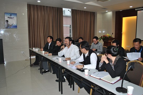 2011,我們HOLD住了
(圖1) 2011,我們HOLD住了
(圖1)