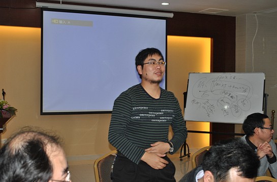 2011,我們HOLD住了
(圖6) 2011,我們HOLD住了
(圖6)