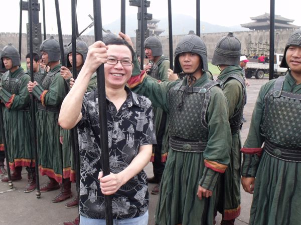 大將軍廣告片拍攝花絮一之秦王宮
(圖4) 大將軍廣告片拍攝花絮一之秦王宮
(圖4)