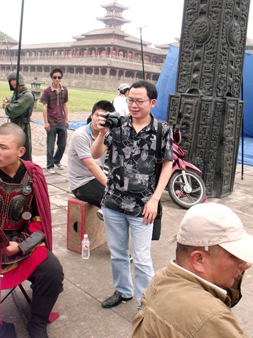 大將軍廣告片拍攝花絮一之秦王宮
(圖13) 大將軍廣告片拍攝花絮一之秦王宮
(圖13)