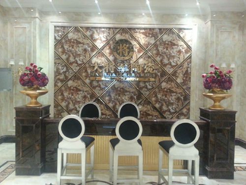 大將軍奢尚殿閃耀陶博 印證強勢品牌魅力
(圖3) 大將軍奢尚殿閃耀陶博 印證強勢品牌魅力
(圖3)