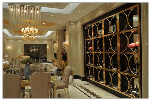 震撼奢尚殿堂 璀璨品牌新風采
(圖18) 震撼奢尚殿堂 璀璨品牌新風采
(圖18)