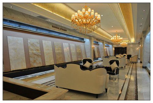 震撼奢尚殿堂 璀璨品牌新風采
(圖20) 震撼奢尚殿堂 璀璨品牌新風采
(圖20)