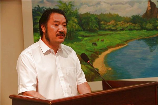 將軍企業1800畝陶瓷基地項目簽約儀式圓滿舉行
(圖2)