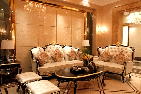 金秋相聚陶博會,璀璨綻放大將軍——大將軍陶瓷誠邀您品鑒新展廳
(圖6) 金秋相聚陶博會,璀璨綻放大將軍——大將軍陶瓷誠邀您品鑒新展廳
(圖6)