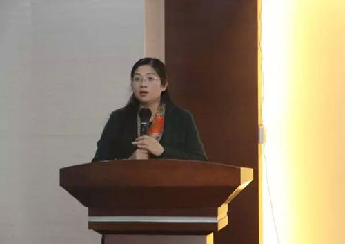 固本強基,把握機遇——將軍企業2015年開年大會圓滿成功
(圖3) 固本強基,把握機遇——將軍企業2015年開年大會圓滿成功
(圖3)