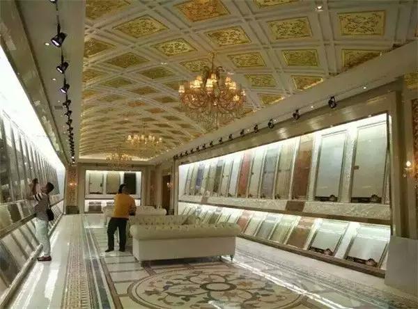 將軍企業被譽為本屆陶瓷博覽會“優秀參展商”
(圖3) 將軍企業被譽為本屆陶瓷博覽會“優秀參展商”
(圖3)