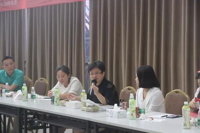 【企業文化交流】深圳清華大學研究院嘉賓到訪將軍企業參觀交流
(圖11) 【企業文化交流】深圳清華大學研究院嘉賓到訪將軍企業參觀交流
(圖11)