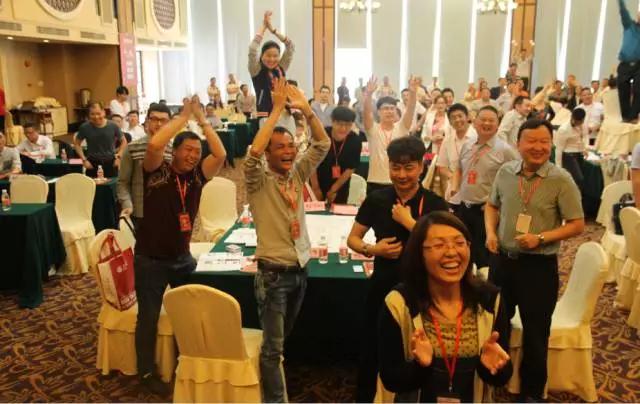 感恩2016|期待2017
(圖13) 感恩2016|期待2017
(圖13)