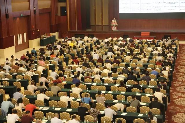 感恩2016|期待2017
(圖16) 感恩2016|期待2017
(圖16)