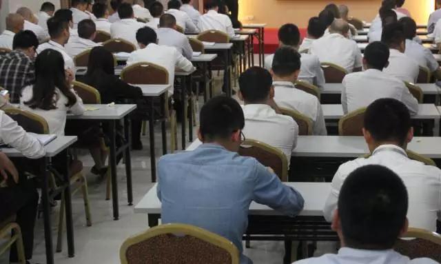 強化學習交流 提升核心競爭力——將軍企業4月工作會議圓滿召開
(圖3)