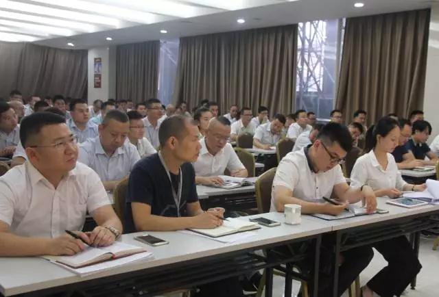 合心聚力 共創輝煌|將軍企業年中總結暨下半年工作啟動大會圓滿召開
(圖2) 合心聚力 共創輝煌|將軍企業年中總結暨下半年工作啟動大會圓滿召開
(圖2)