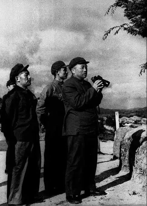 紀念彭德懷誕辰120周年| 大將軍陶瓷邀你探尋將軍足跡,傳承紅色基因
(圖3) 紀念彭德懷誕辰120周年| 大將軍陶瓷邀你探尋將軍足跡,傳承紅色基因
(圖3)