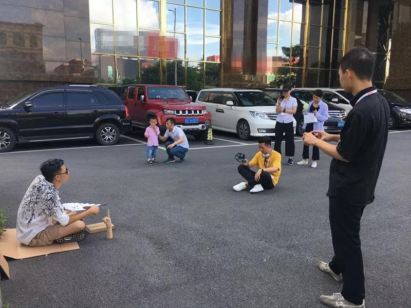 抖起來| 大將軍陶瓷官方抖音正式上線啦!
(圖5) 抖起來| 大將軍陶瓷官方抖音正式上線啦!
(圖5)