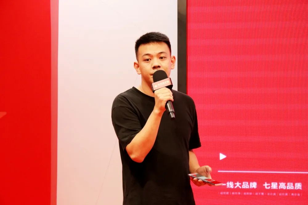 戰略簽約!大將軍瓷磚簽約初點科技,引領數字化營銷破局!(圖6) 戰略簽約!大將軍瓷磚簽約初點科技,引領數字化營銷破局!(圖6)