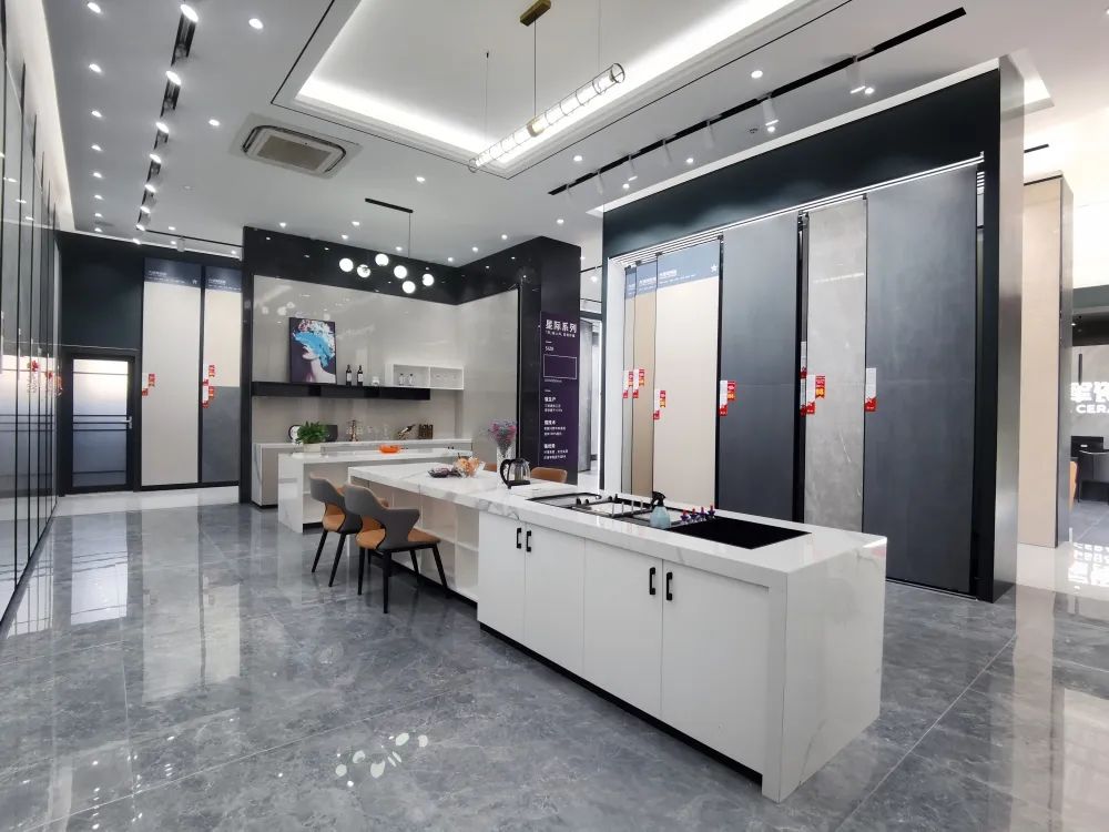 新店鑒賞 | 大將軍瓷磚高州旗艦店,以全新SI形象登場!(圖16) 新店鑒賞 | 大將軍瓷磚高州旗艦店,以全新SI形象登場!(圖16)
